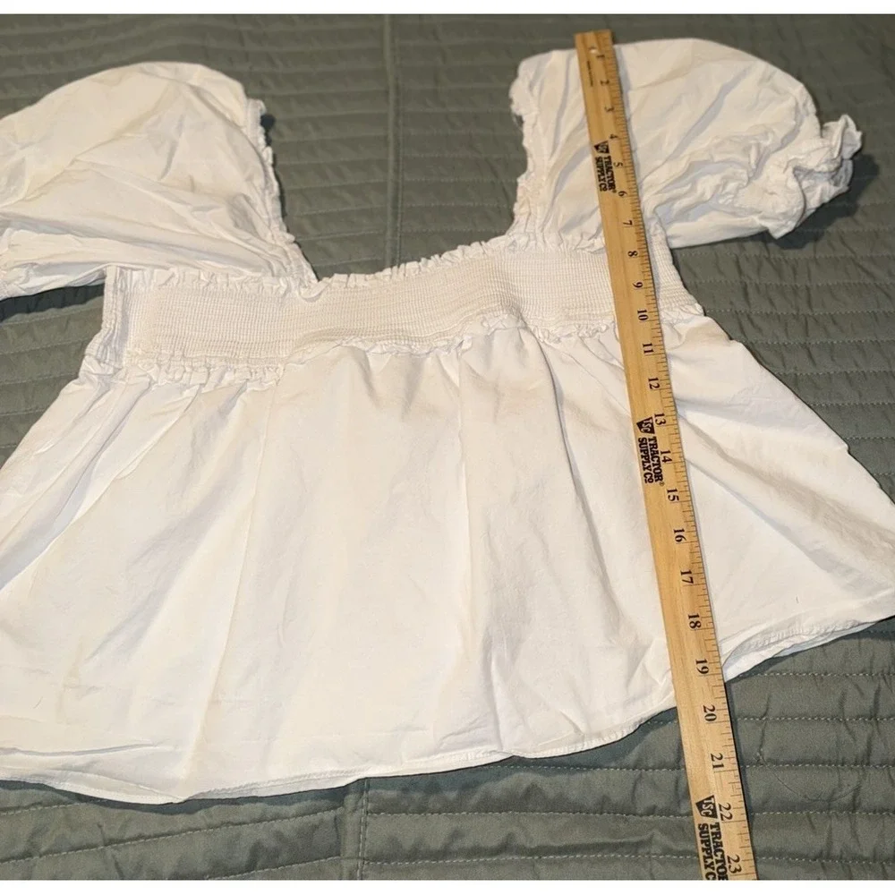 hyacinth house Tuckernuck White Cotton Smocked Puff Sleeve Peplum Top Small